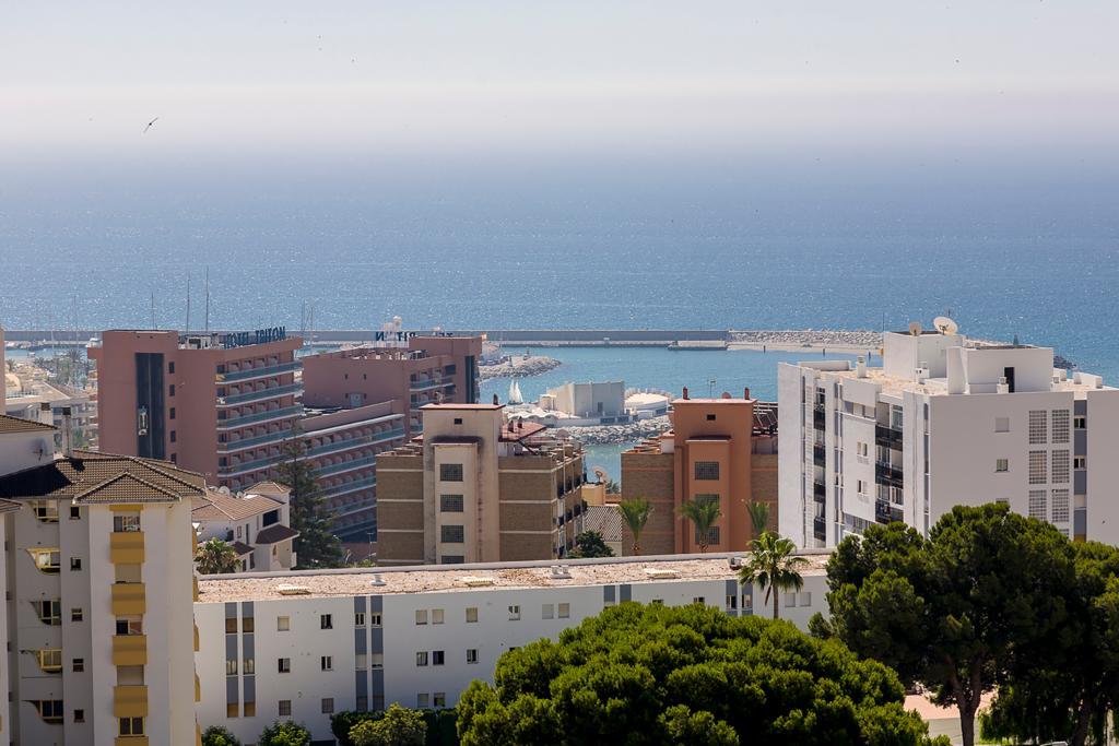 Weforyou Two Rooms Terramar Alto With Sea View Benalmádena Kültér fotó