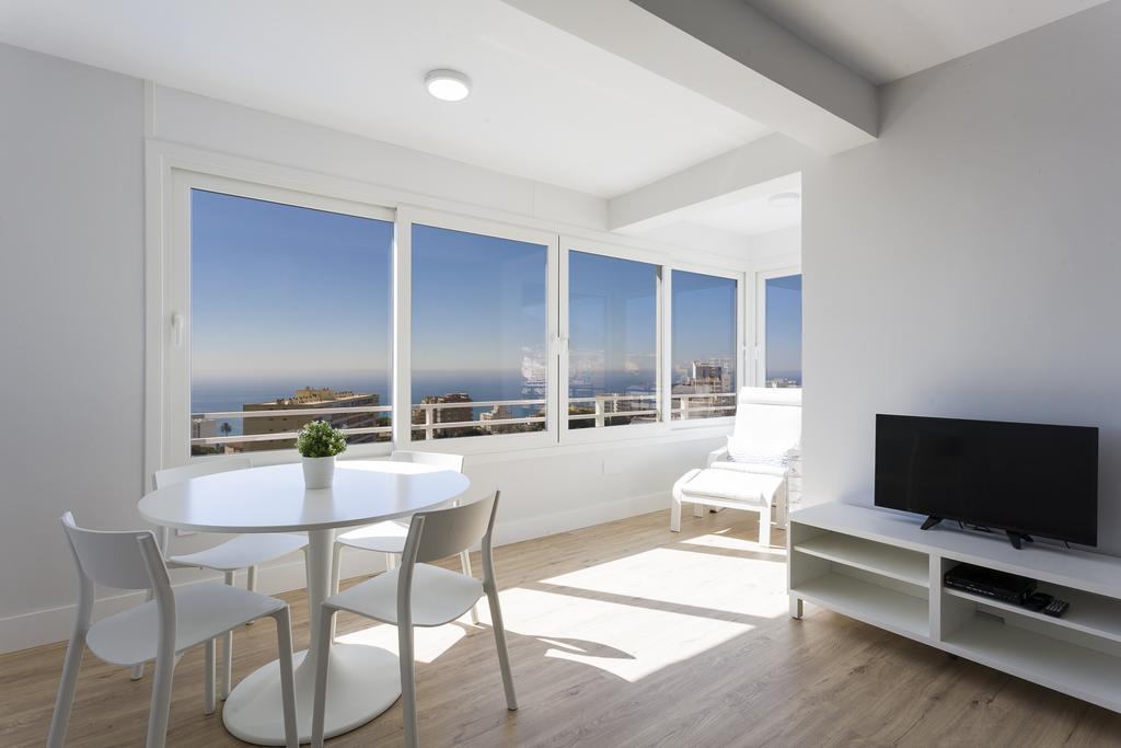 Weforyou Two Rooms Terramar Alto With Sea View Benalmádena Kültér fotó